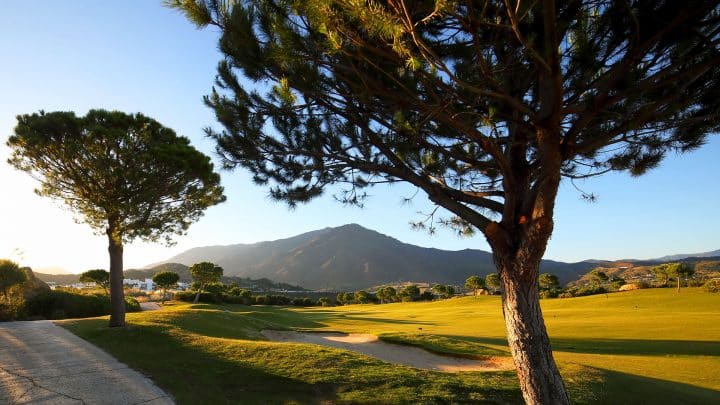 valle-romano-golf-resort-estepona-hole-13